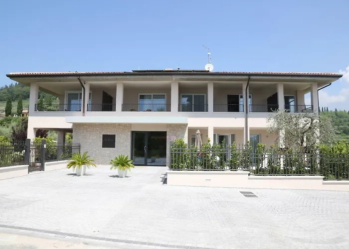 La Rocca Alloggio per agriturismo