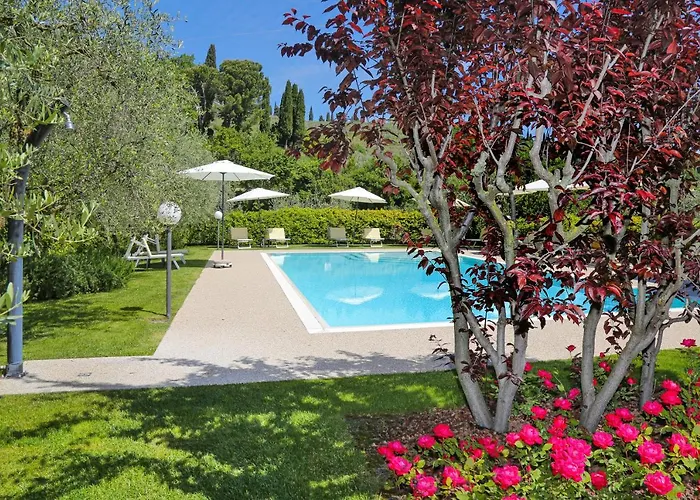 Agriturismo La Rocca Farm stay *