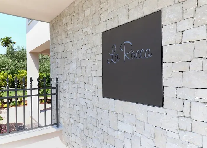 Agriturismo La Rocca Farm stay