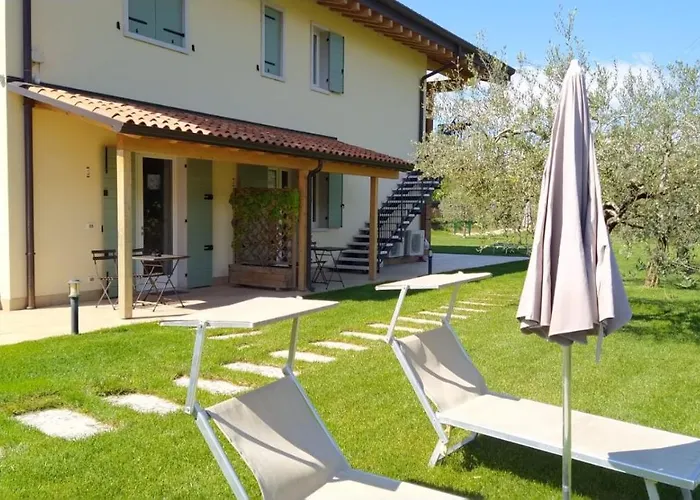 Farm stay Agriturismo La Rocca Bardolino