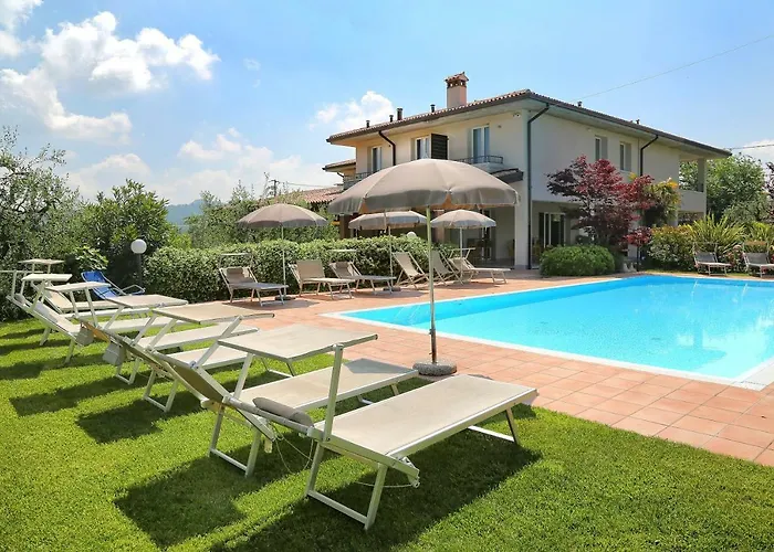 Farm stay Agriturismo La Rocca